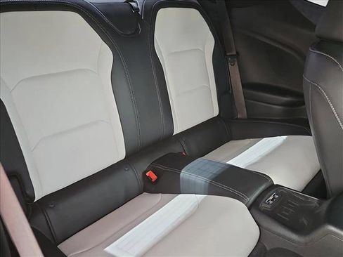 Used 2018 Chevrolet Camaro LT RWD image 19