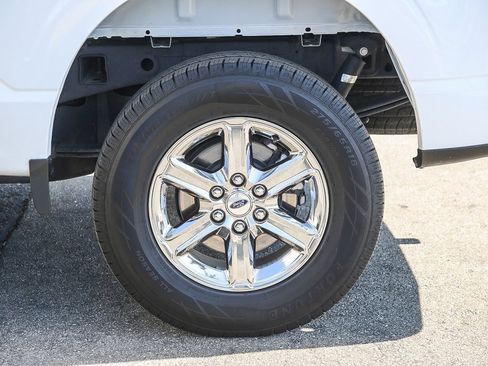 Used 2024 Ford F150 XLT w/ Mobile Office Package image 13