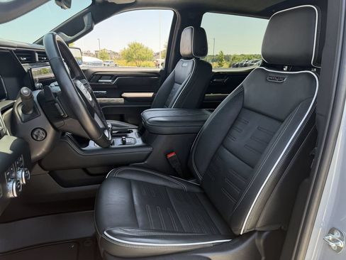 Used 2024 GMC Sierra 1500 AT4X AWD/4WD image 24