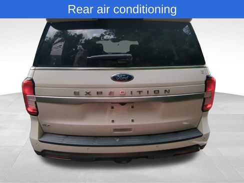 Used 2022 Ford Expedition XLT AWD/4WD image 12