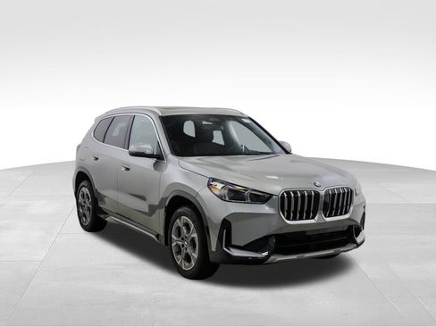 Certified 2025 BMW X1 xDrive28i w/ Convenience Package image 6