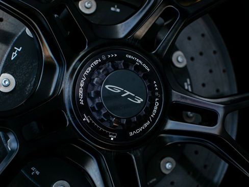 Used 2025 Porsche 911 GT3 RWD image 6