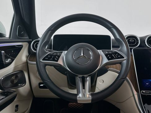 Used 2024 Mercedes-Benz C 300 Sedan image 18