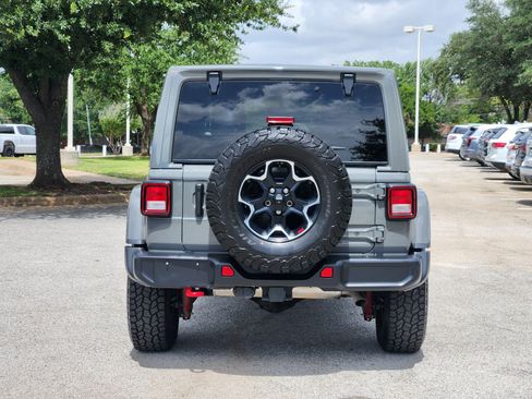 Used 2023 Jeep Wrangler Unlimited Rubicon w/ Cold Weather Group AWD/4WD image 31