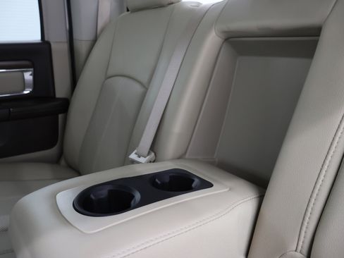 Used 2018 RAM 3500 Laramie image 39