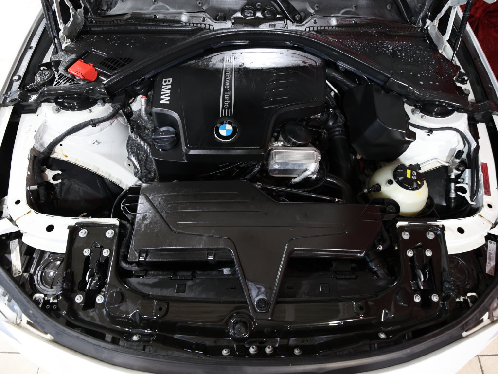 Used 2014 BMW 320i Sedan RWD image 24
