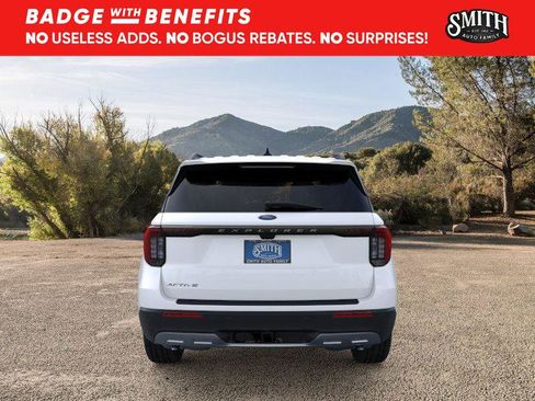 New 2026 Ford Explorer Active w/ Active Comfort Package RWD image 6