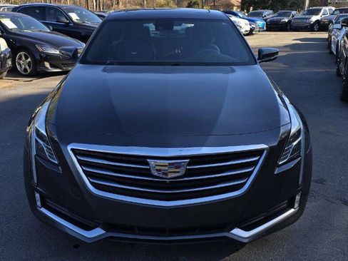 Used 2017 Cadillac CT6 Luxury image 2