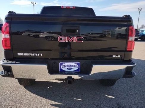 Used 2017 GMC Sierra 1500 SLE w/ SLE Value Package image 4