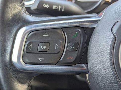 Used 2021 Jeep Wrangler Unlimited Sahara image 26