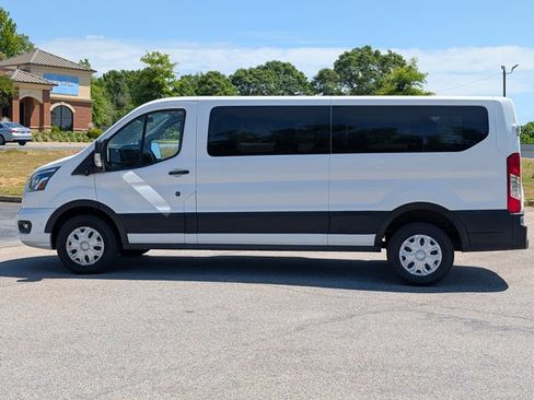 Used 2023 Ford Transit 350 XLT RWD image 15