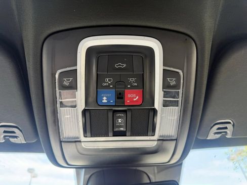 Used 2023 RAM 1500 Laramie AWD/4WD image 35