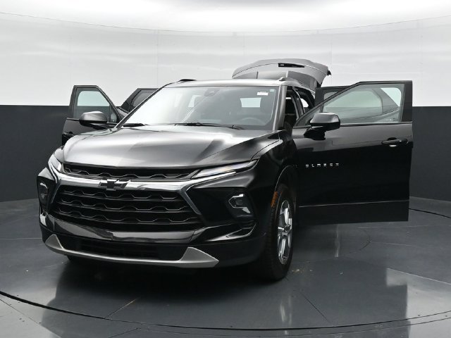 Used 2024 Chevrolet Blazer LT w/ Convenience Package FWD image 47