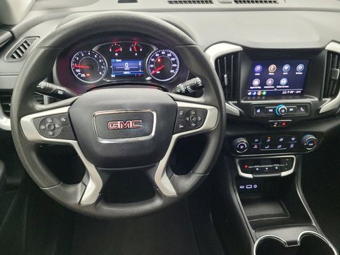 Used 2024 GMC Terrain SLE image 22
