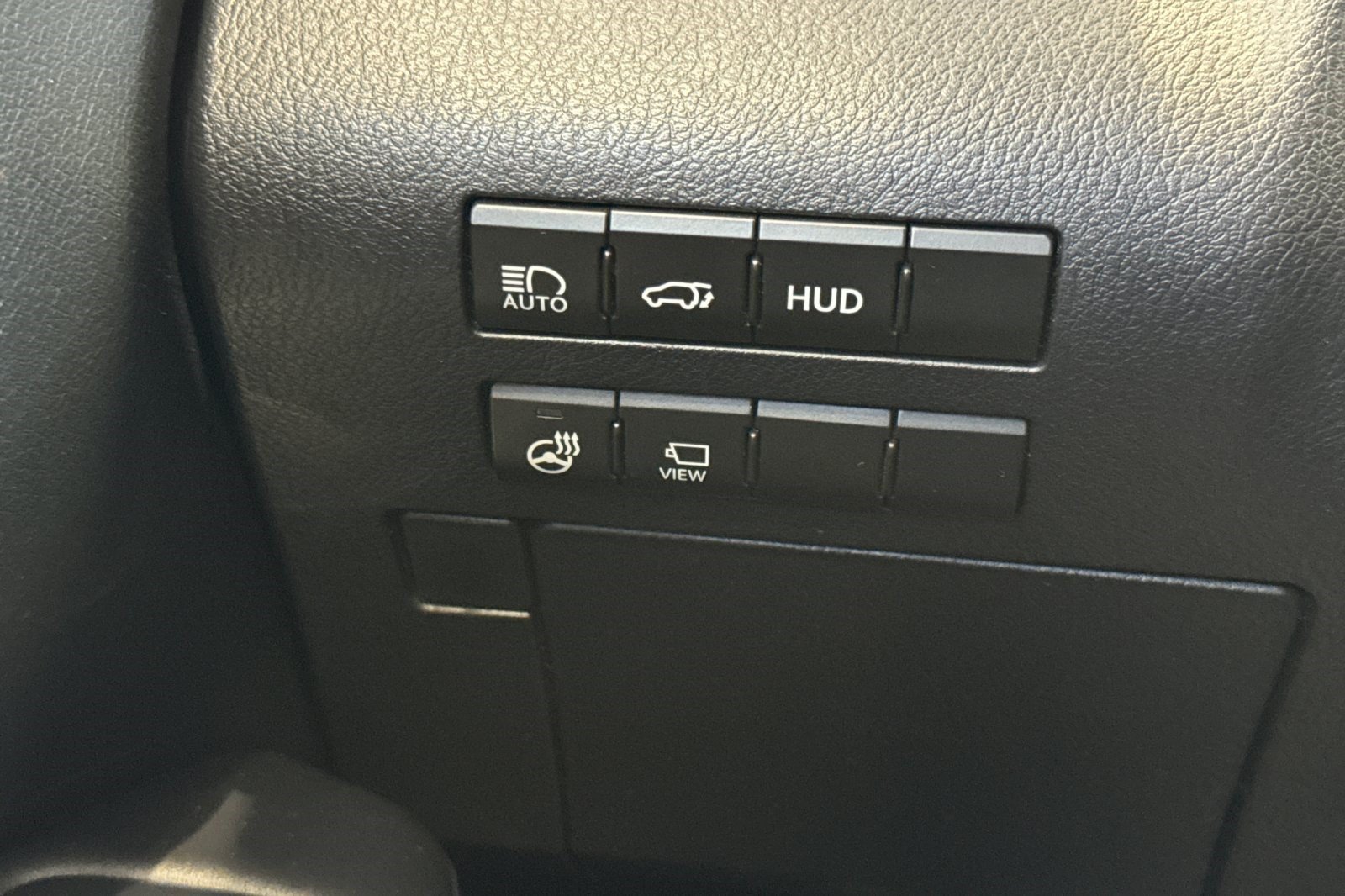 Used 2019 Lexus RX 350L Luxury w/ Accessory Package AWD/4WD image 37