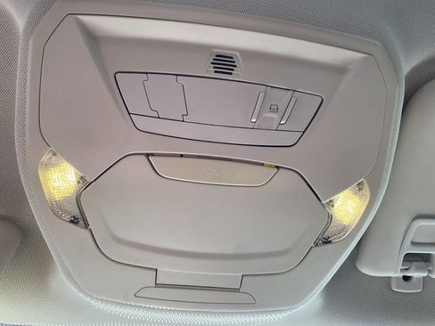 Used 2016 Ford Focus SE image 32