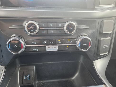 Used 2024 Ford F150 XLT w/ XLT Black Appearance Package AWD/4WD image 39