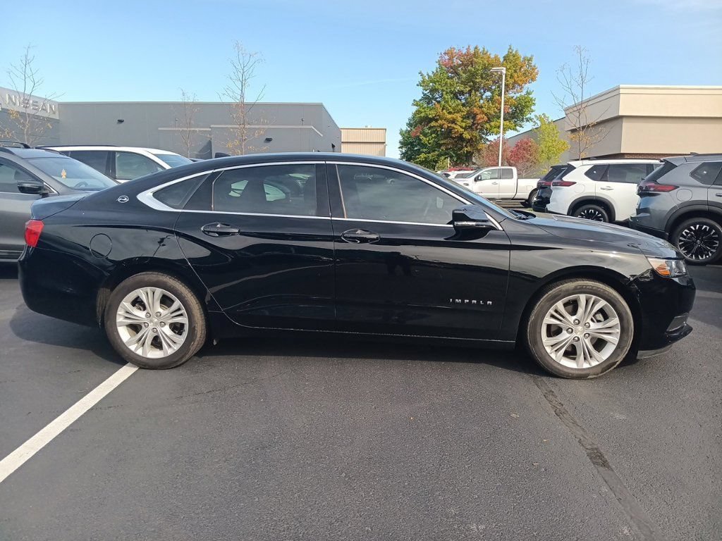 Used 2014 Chevrolet Impala LT w/ Convenience Package FWD image 4