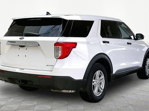 Used 2022 Ford Explorer 4WD w/ Class IV Trailer Tow Package image 5