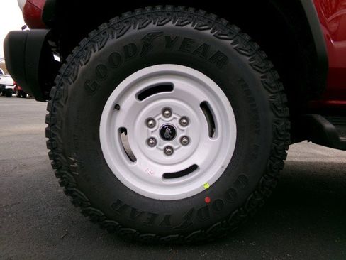 New 2026 Ford Bronco Heritage Edition AWD/4WD image 7
