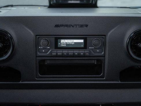 New 2025 Mercedes-Benz Sprinter 2500 image 17