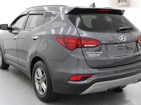Used 2018 Hyundai Santa Fe Sport w/ 2.4L Value Package 02 FWD image 6