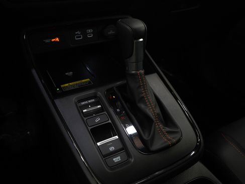 Used 2025 Honda CR-V Sport-L image 25