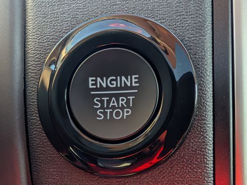 Certified 2025 Ford Expedition Max Active image 39