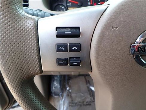 Used 2013 Nissan Frontier SV w/ SV Value Truck Pkg image 11