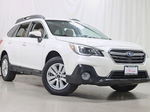 Used 2019 Subaru Outback 2.5i Premium image 7