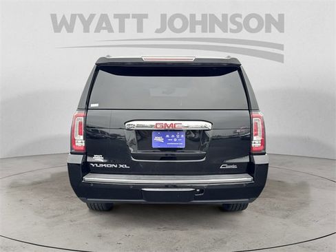 Used 2017 GMC Yukon XL Denali w/ Open Road Package image 4