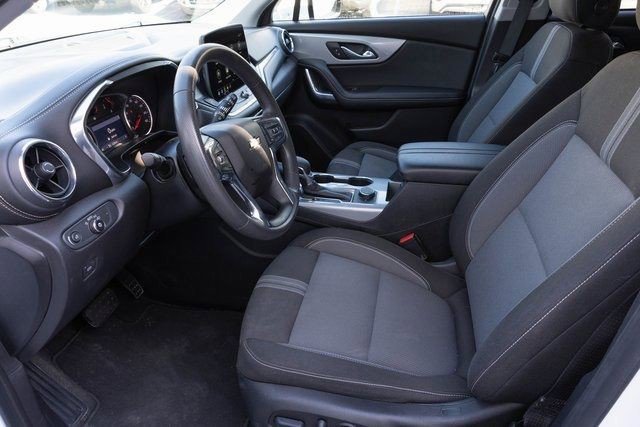 Used 2023 Chevrolet Blazer LT AWD/4WD image 3