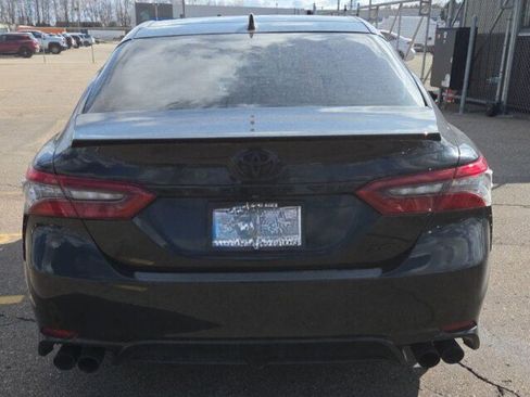 Used 2022 Toyota Camry XSE image 4