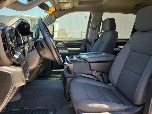 Used 2025 Chevrolet Silverado 2500 LT w/ Convenience Package AWD/4WD image 19
