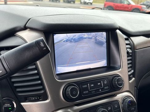 Used 2018 GMC Yukon Denali image 23