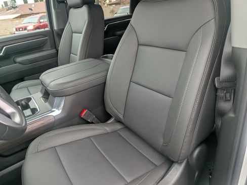 New 2026 GMC Sierra 2500 SLT w/ SLT Convenience Package AWD/4WD image 9