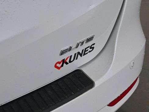 Used 2020 Honda Odyssey Elite image 12