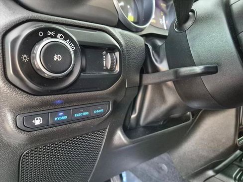 Used 2023 Jeep Wrangler Unlimited w/ Cold Weather Group AWD/4WD image 17
