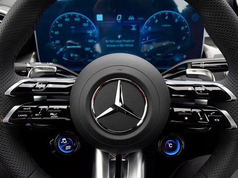New 2026 Mercedes-Benz GLC 43 AMG 4MATIC image 23