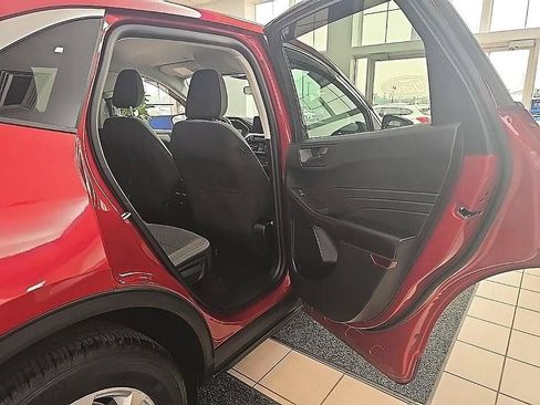 Used 2022 Ford Escape SE w/ Convenience Package AWD/4WD image 34