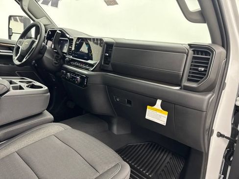 New 2026 Chevrolet Silverado 2500 LT AWD/4WD image 32