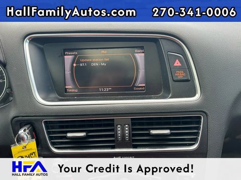Used 2011 Audi Q5 2.0T Premium image 24