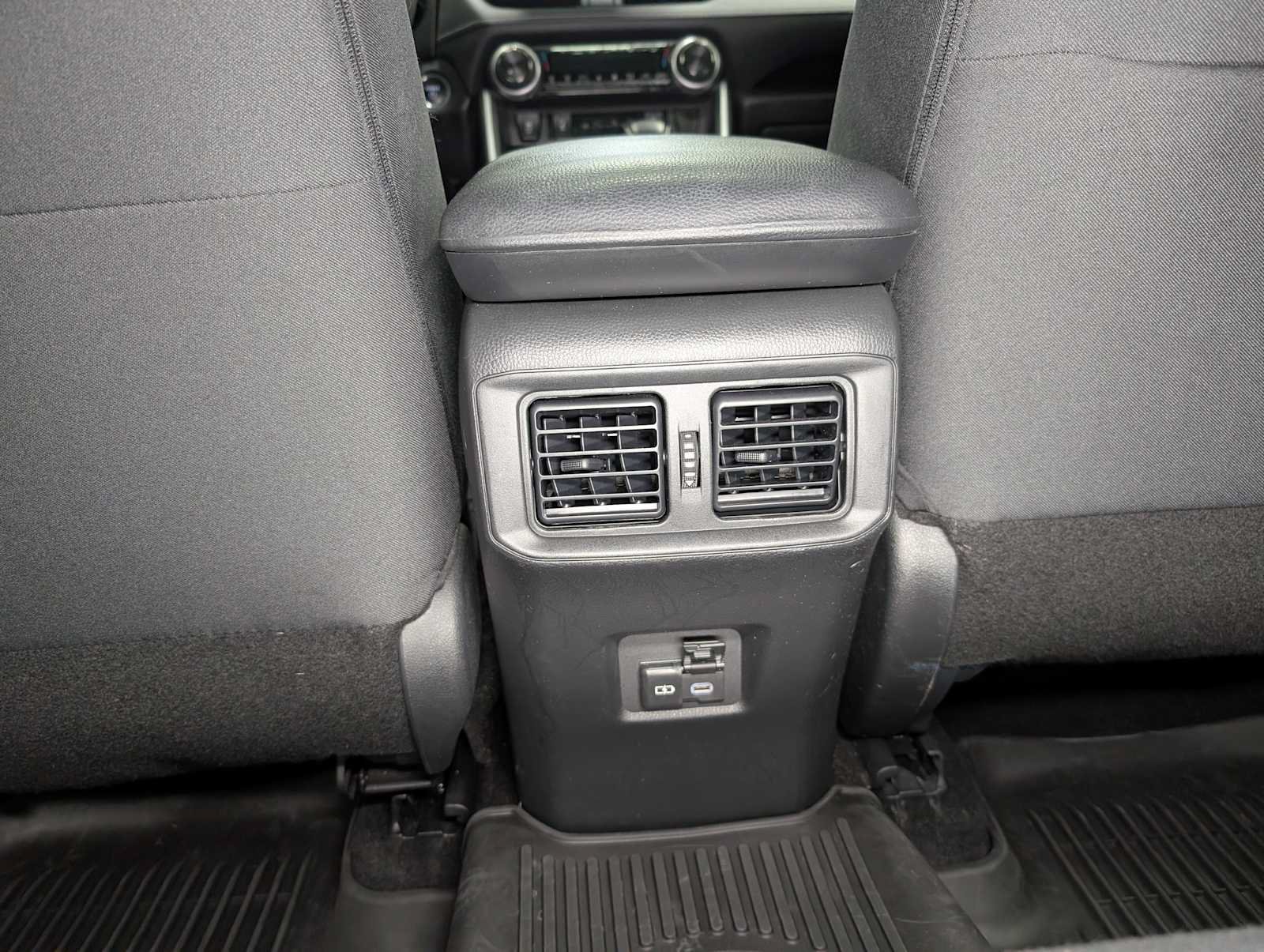 Used 2024 Toyota RAV4 XLE w/ Convenience Package AWD/4WD image 21