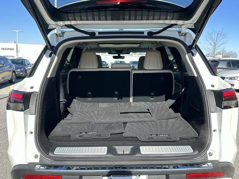 Used 2023 INFINITI QX60 Luxe w/ Cargo Package image 33