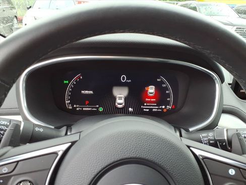 Used 2024 Acura MDX SH-AWD image 18