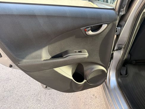 Used 2009 Honda Fit Sport image 21