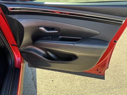 Used 2023 Hyundai Tucson SEL w/ Convenience Package image 14