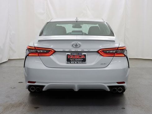 Used 2023 Toyota Camry XSE image 6