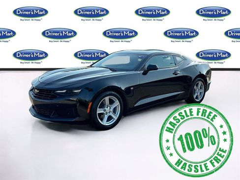 Used 2023 Chevrolet Camaro LT RWD image 3