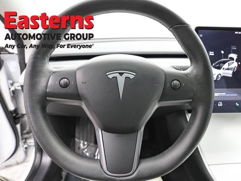 Used 2019 Tesla Model 3 Long Range AWD/4WD image 10